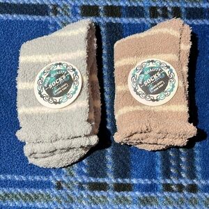 NWT 2-Pair of Cozy Lounge Socks - OSFA